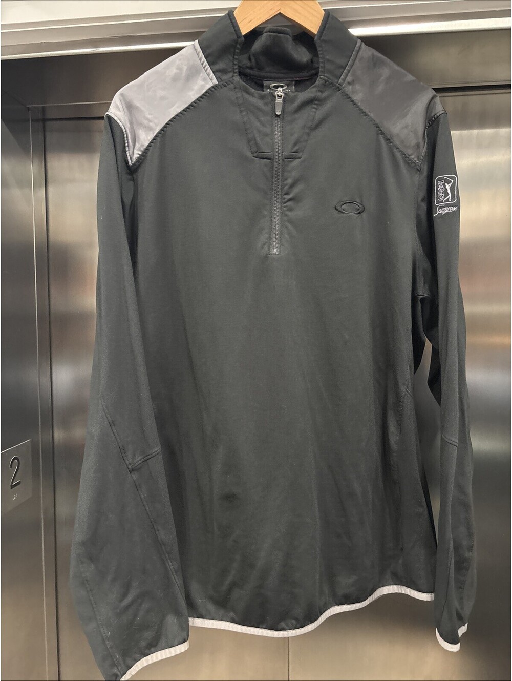 Y2K Vintage Oakley Prime Quarter-Zip Sweatshirt - L